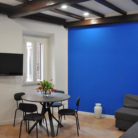 Casa Del Giglio Apartment โรม ภายนอก รูปภาพ