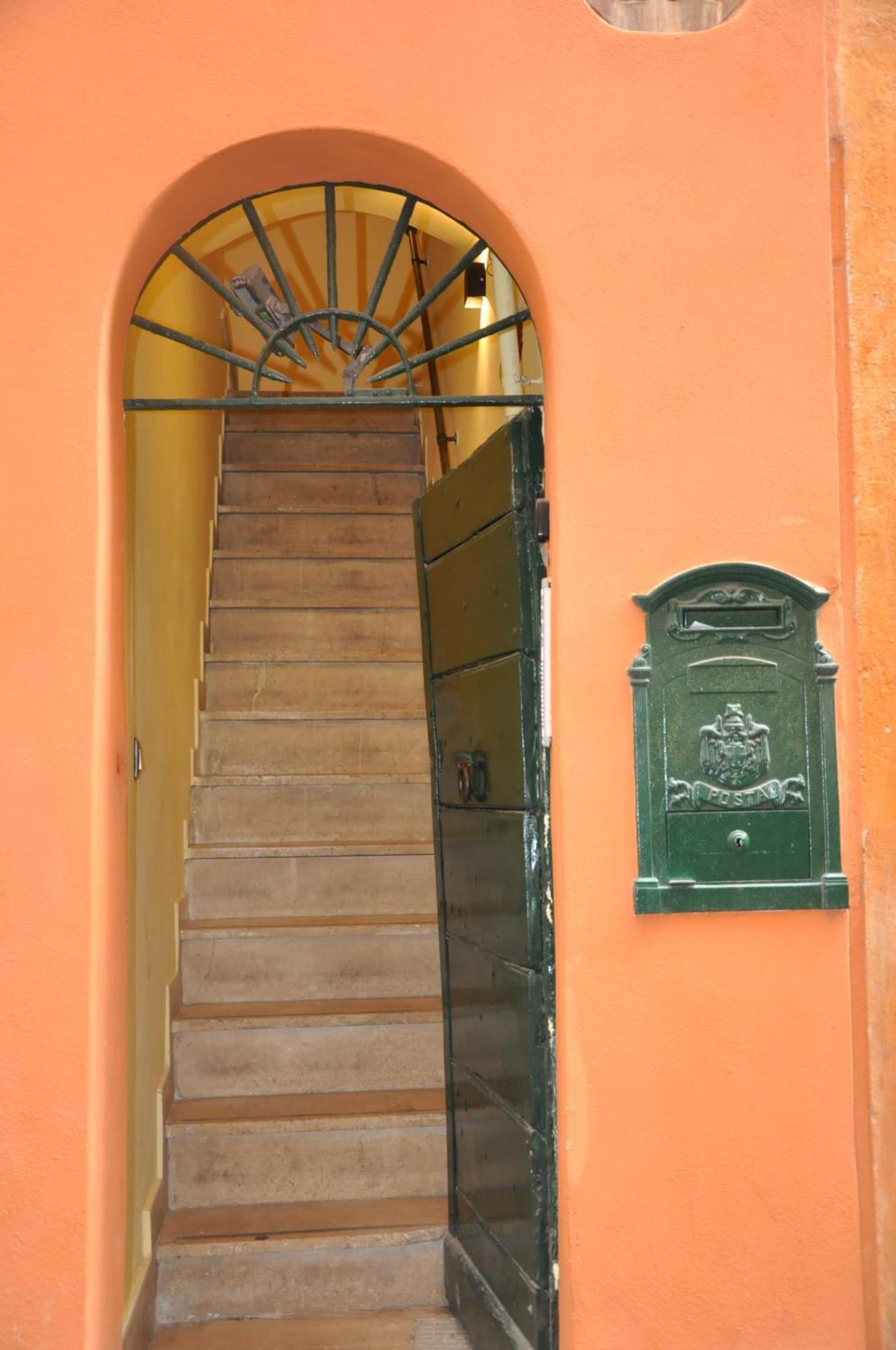 Casa Del Giglio Apartment โรม ภายนอก รูปภาพ